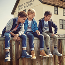 timberland-boys-grey-cotton-logo-print-t-shirt-118633-d6ccfb2624f0c9db6beb8f601252180e050b94e7-outfit